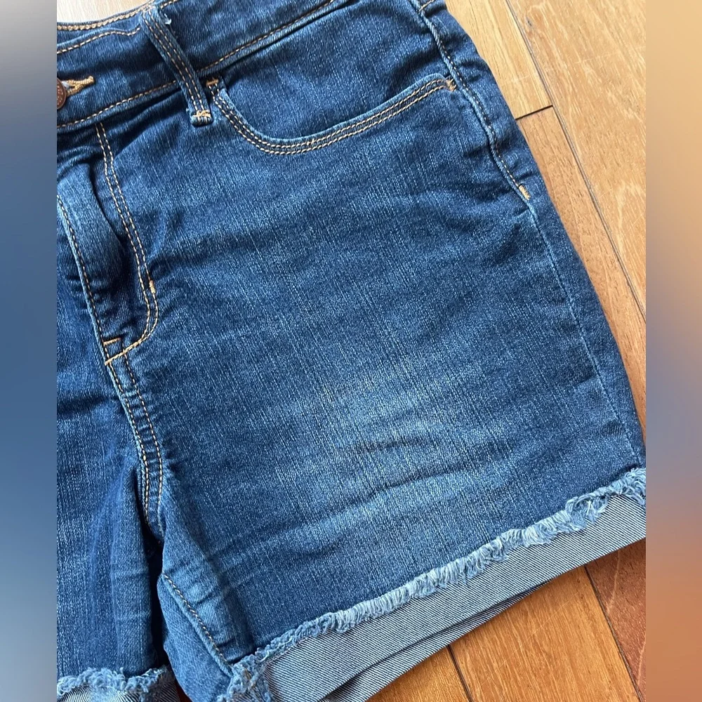 Girls Old Navy Size 18 Denim Short Measurements